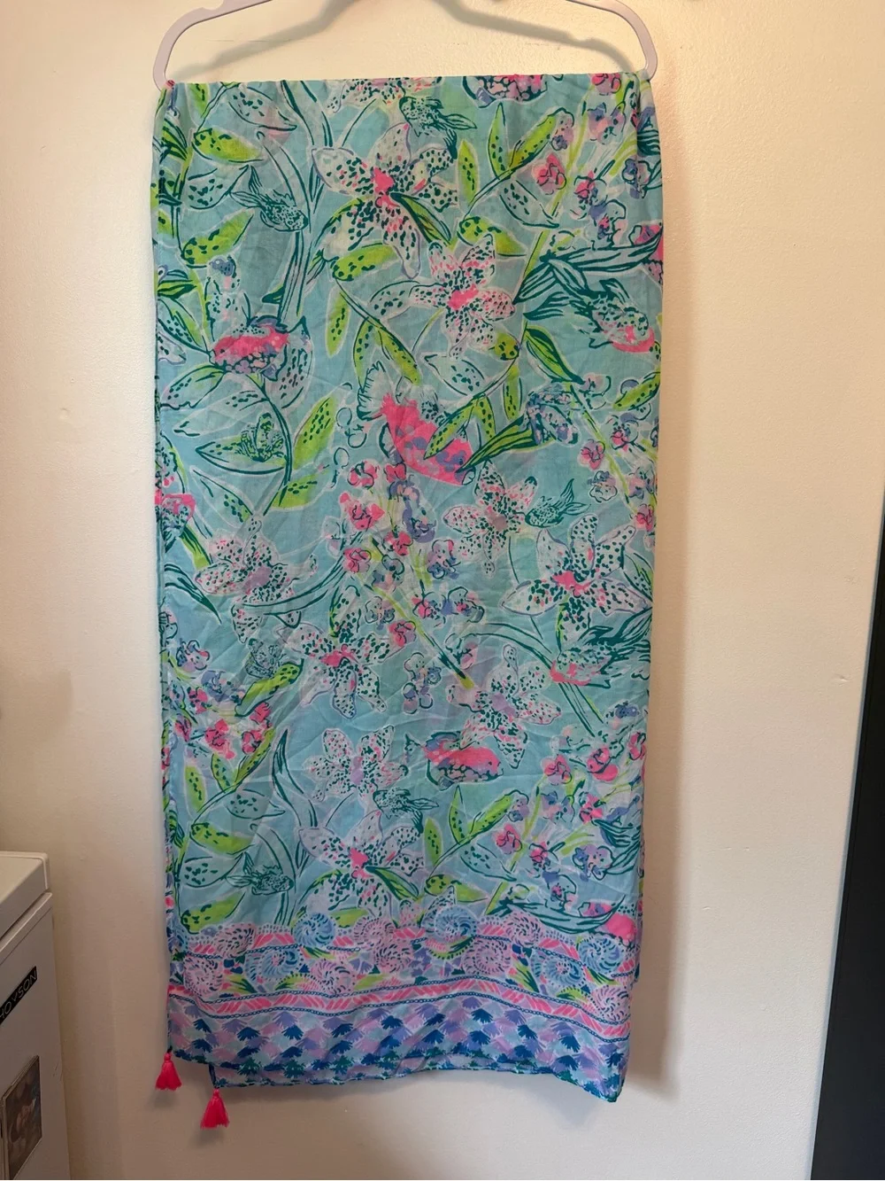 Lilly Pulitzer Resort Seaspray Wrap Scarf in Bali Blue Sway This Way Sarong